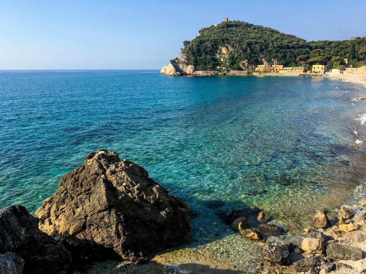 Le Torri Riviera Holiday Albenga Eksteriør billede